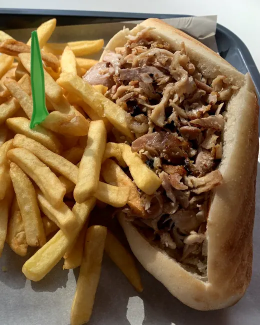 Sandwich kebab et frites, Istanbul Grill Kebab